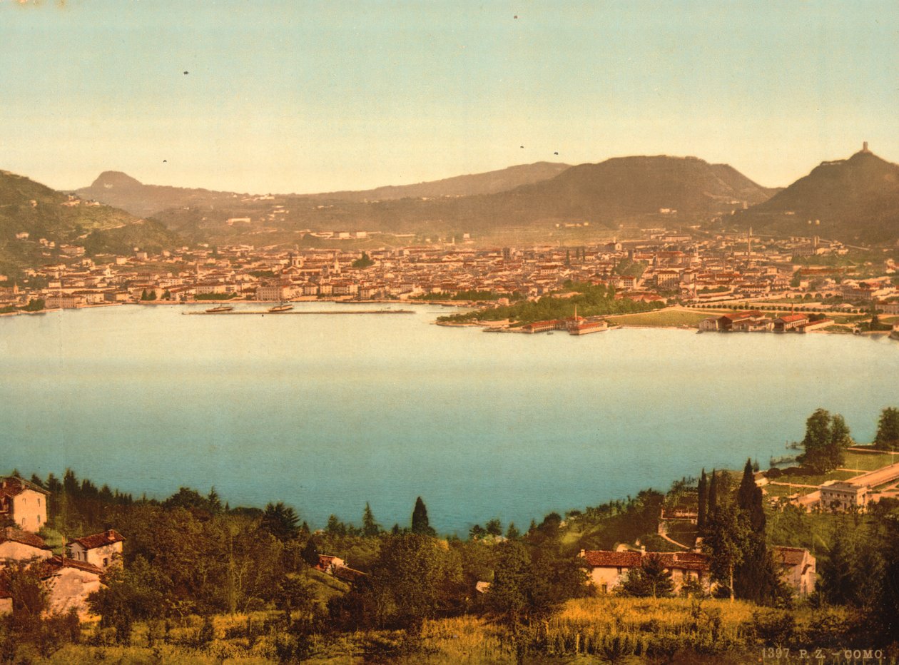जनरल व्यू, कोमो, लेक कोमो, इटली, c.1900 द्वारा डेट्रोइट प्रकाशन कंपनी