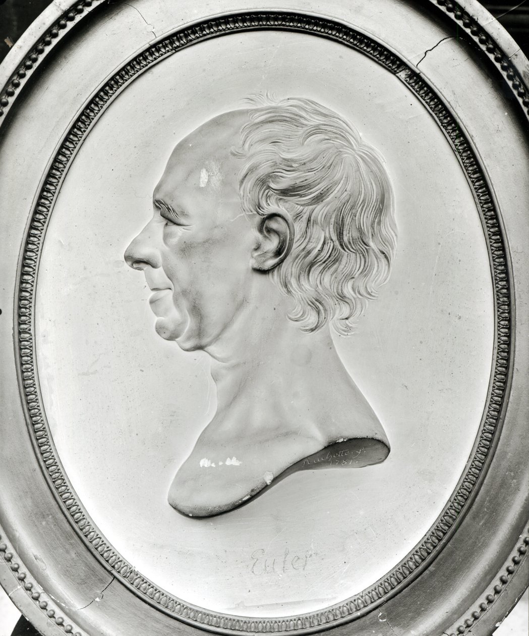 लियोनहार्ड यूलर (1707-83) 1781 का मेडलियन चित्र द्वारा डोमिनिक रैचेट