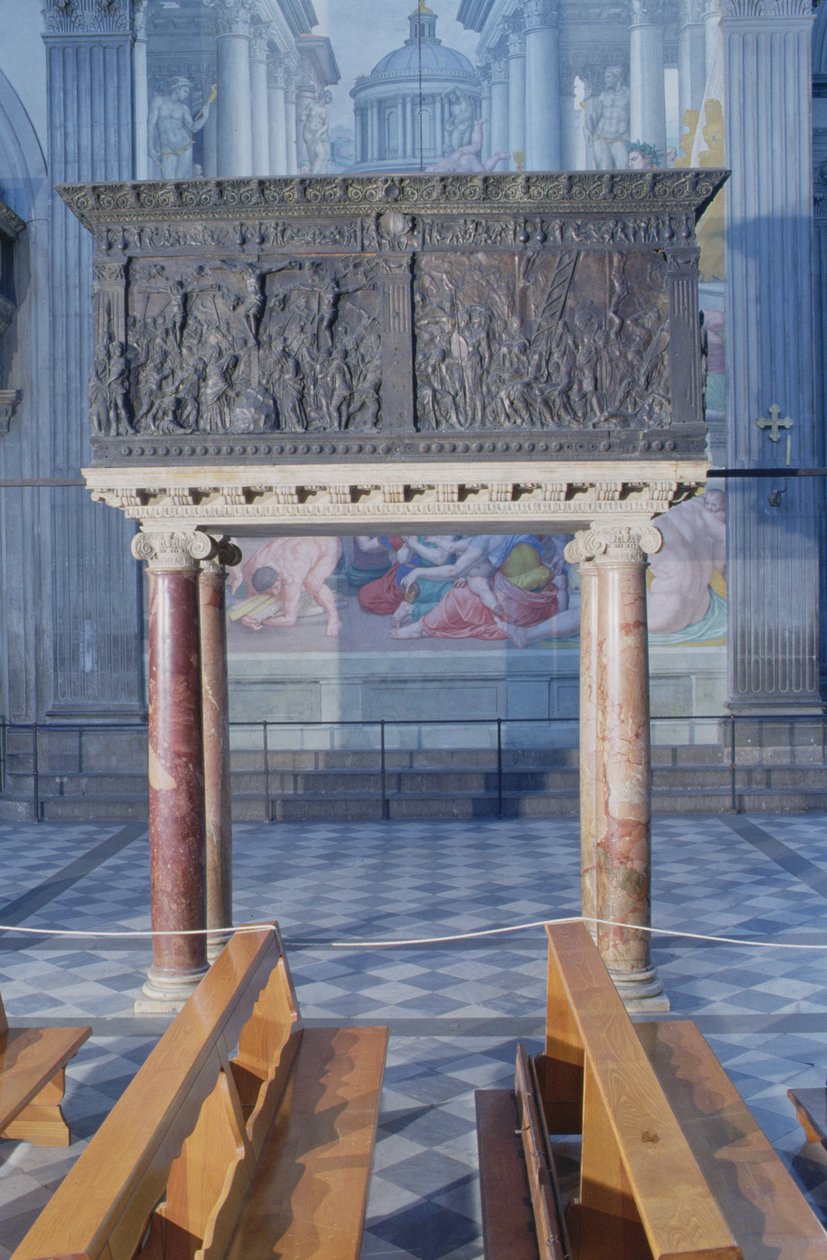 1465 (कांस्य) के उत्तर की ओर पुलपिट द्वारा Donatello