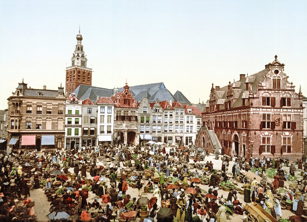 Grote Markt, Nijmegen, Holland, pub.c. 1900 द्वारा डच फोटोग्राफर