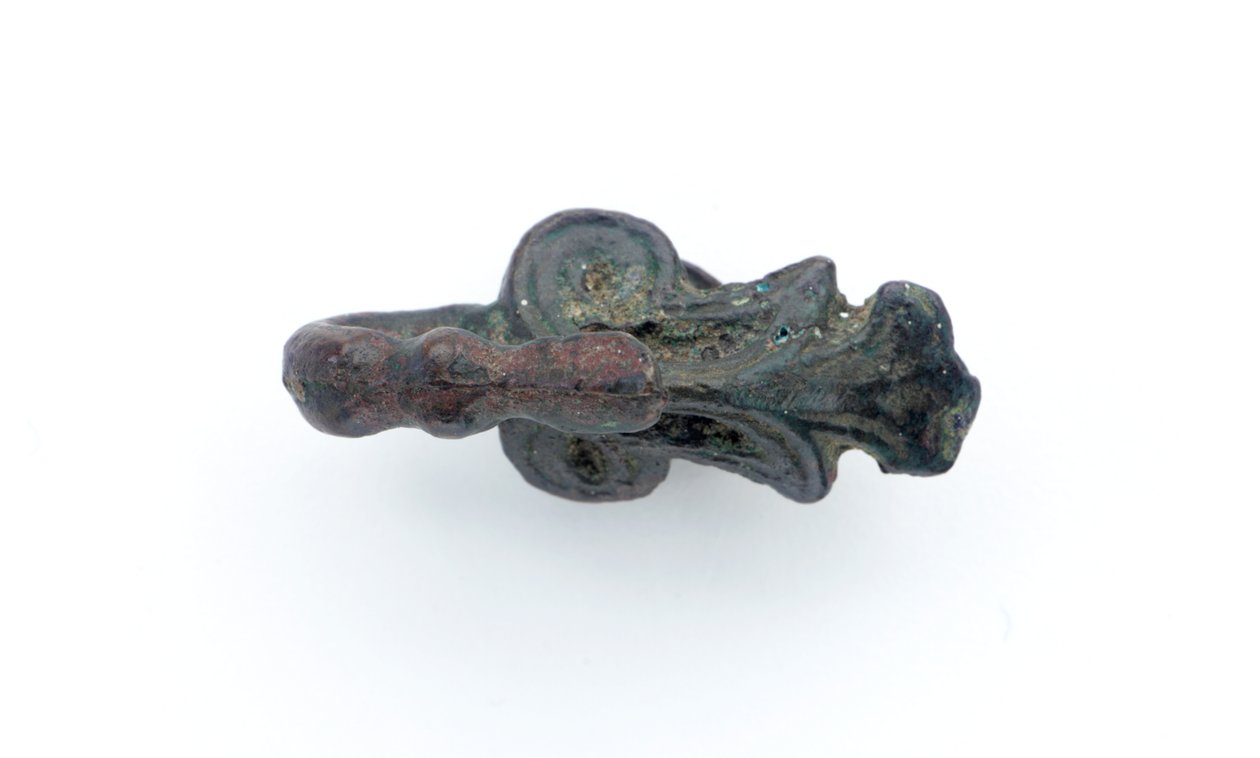 परिधान हुक, 400-200 ई.पू. द्वारा पूर्वी झोउ राजवंश चीनी स्कूल
