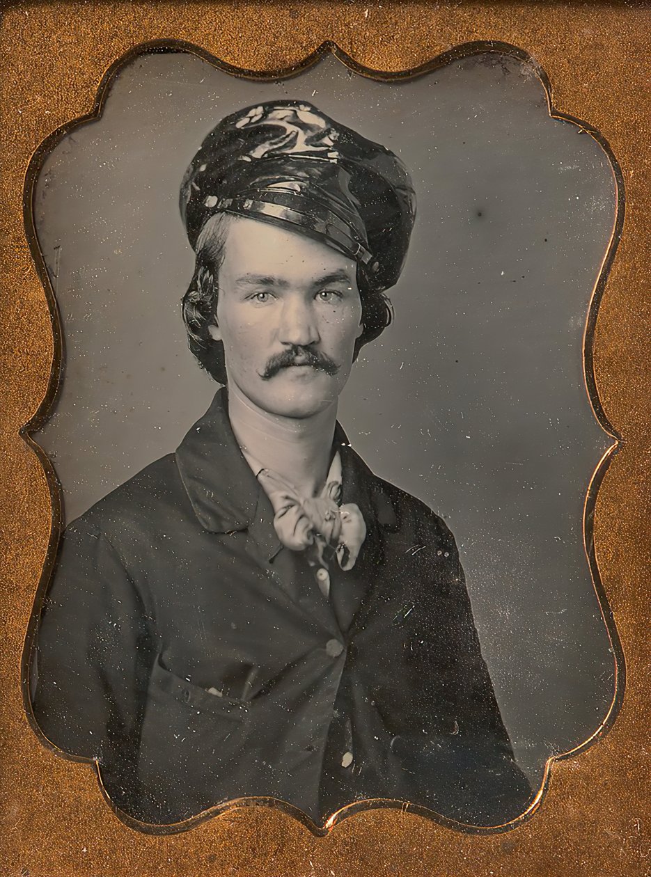 ऑयलस्किन हैट पहने मूंछों वाला आदमी, 1854-55। द्वारा एडवर्ड एम. टायलर