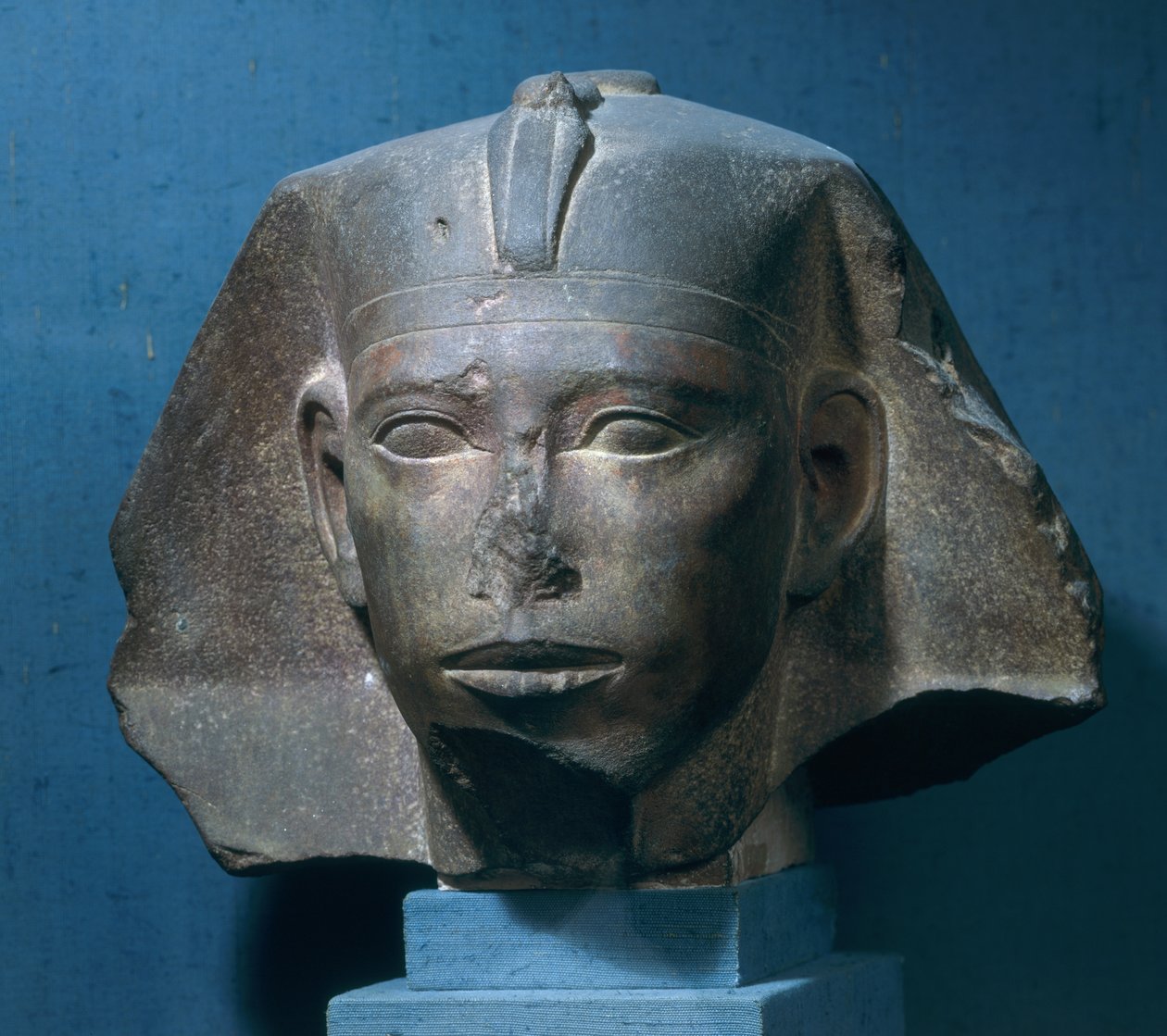 अबू रोश, ओल्ड किंगडम, c.2565-2558 ई.पू. (क्वार्ट्जाइट) से किंग जिडेफ्रे, (107943 भी देखें) द्वारा मिस्र का 4 वां राजवंश