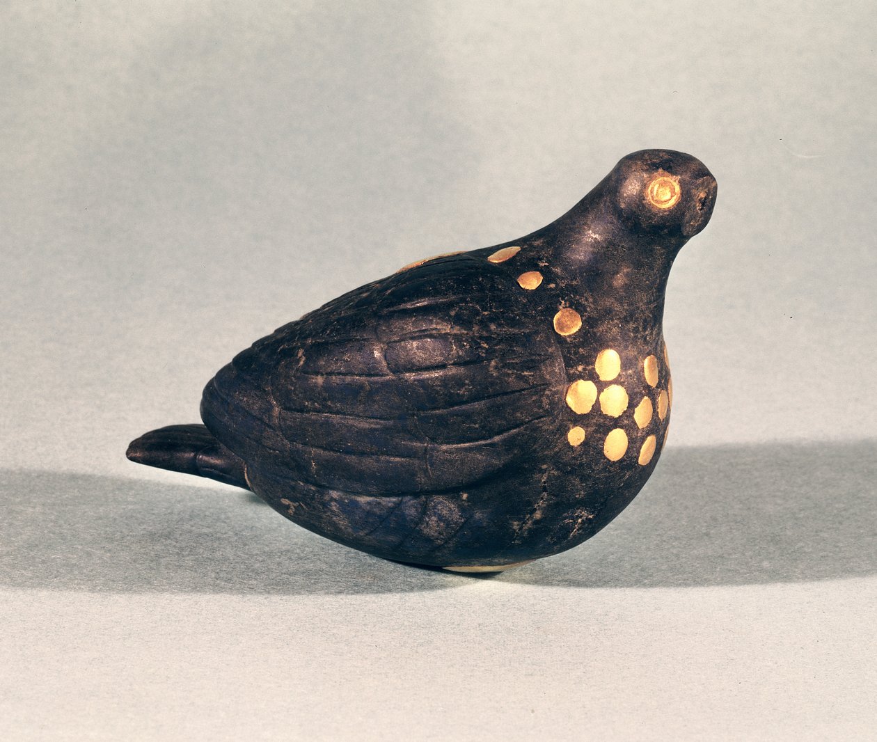 दक्षिण-पश्चिमी ईरान के सूसा, एक्रोपोलिस से, C.1150 ईसा पूर्व (लेपिस लाजुली अंड सोने के नाखून) से वोट डूव, (65157 भी देखें) द्वारा elamite