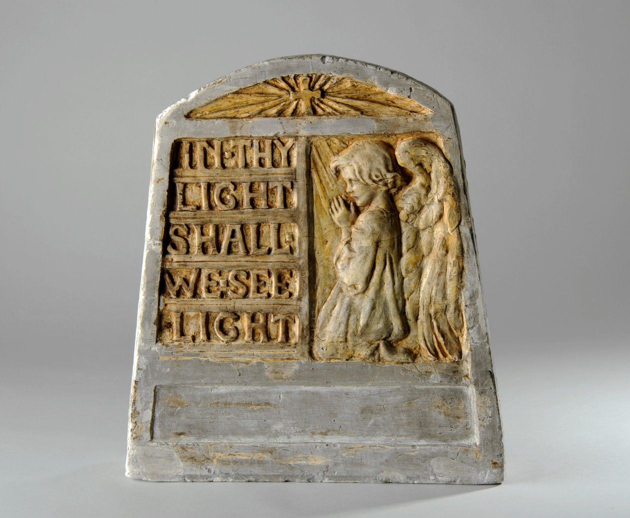 एक बच्चे के स्मारक के लिए Maquette, c.1920 (चित्रित प्लास्टर) द्वारा एलेन मेरी रस्सी