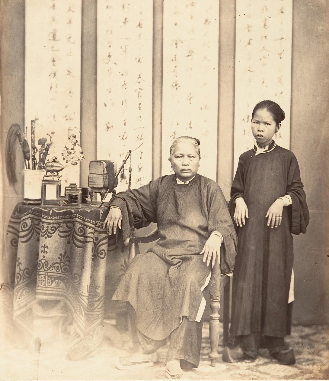 अन्नामी महिला, कोचीन चीन, 1866। द्वारा एमिल गसेल