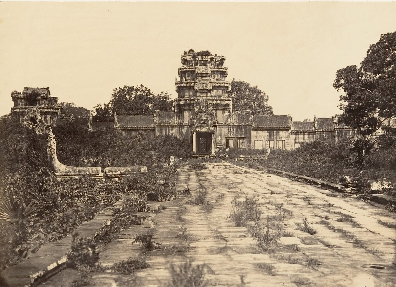 ग्रेट पैगोडा वेस्ट गेट ऑफ़ द फर्स्ट एनक्लोज़र, 1866। द्वारा एमिल गसेल