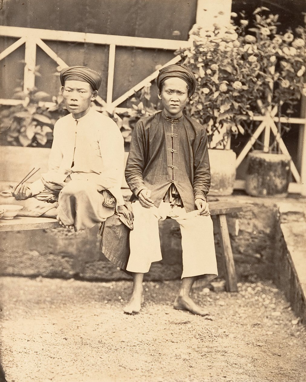 मिलिशियामेन चावल खा रहा है, कोचिनचिना, 1866। द्वारा एमिल गसेल
