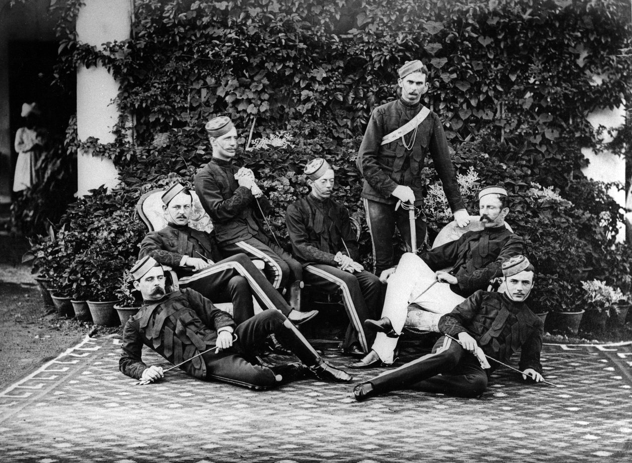 भारत में ब्रिटिश आर्टिलरी अधिकारी, c.1860-80 द्वारा अंग्रेजी फोटोग्राफर