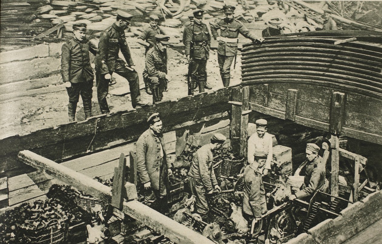 1914-19 बेल्जियम में जर्मन लूट डंप द्वारा अंग्रेजी फोटोग्राफर