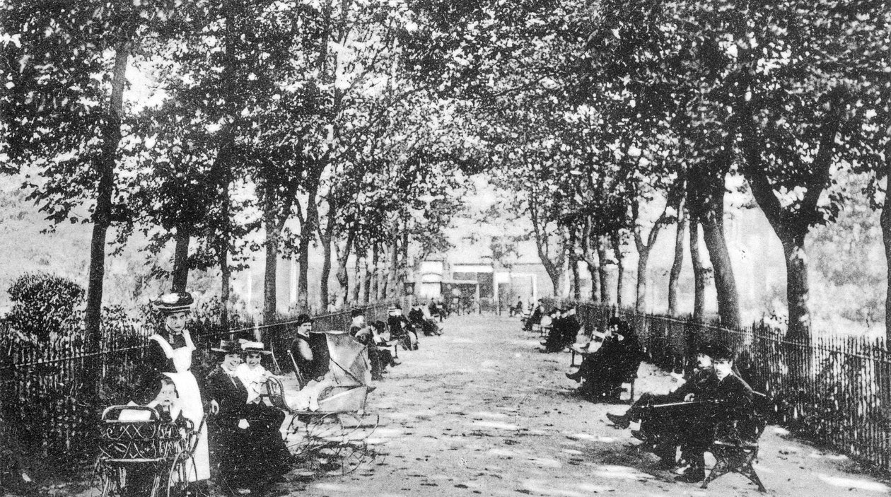 इस्लिंगटन ग्रीन, c.1900 द्वारा अंग्रेजी फोटोग्राफर