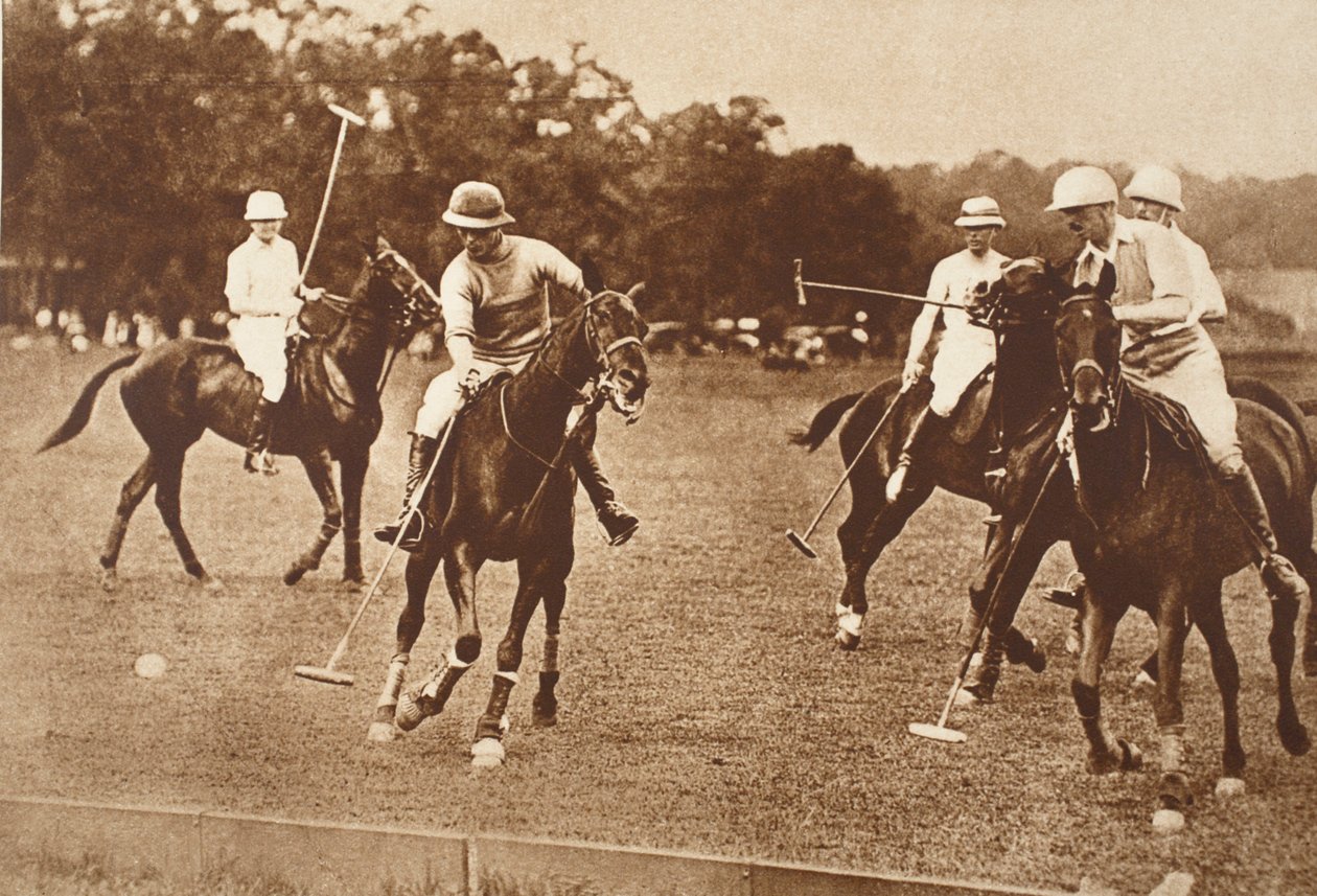 1930 के दशक के न्यू यॉर्क के लॉन्ग आइलैंड में किंग एडवर्ड प्लेइंग पोलो द्वारा अंग्रेजी फोटोग्राफर