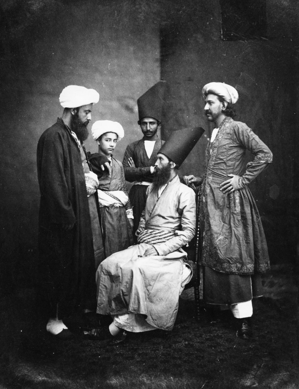 बंबई में पारसी, सी। 1870 के दशक द्वारा अंग्रेजी फोटोग्राफर