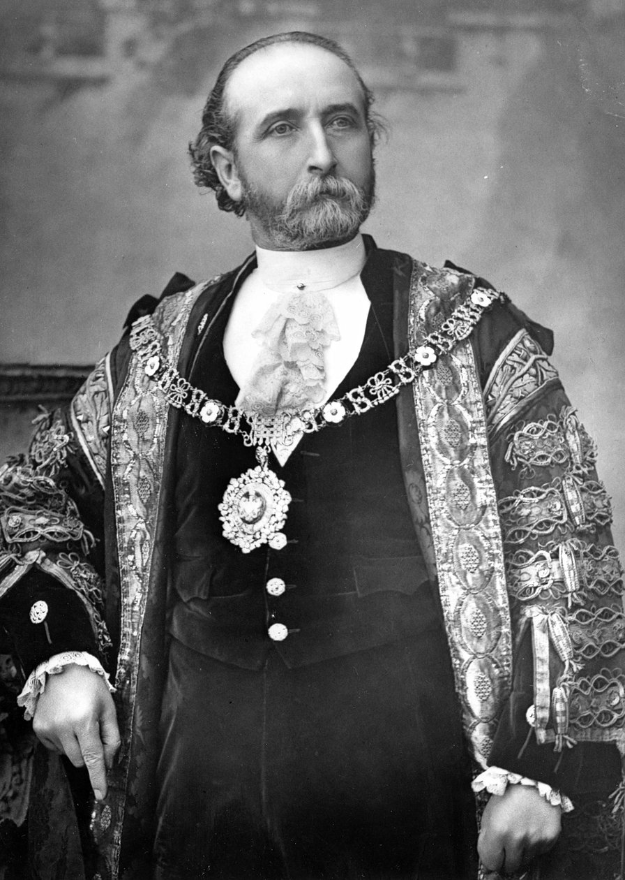 सर जेम्स व्हाइटहेड, लॉर्ड मेयर ऑफ लंदन, c.1888-9 द्वारा अंग्रेजी फोटोग्राफर