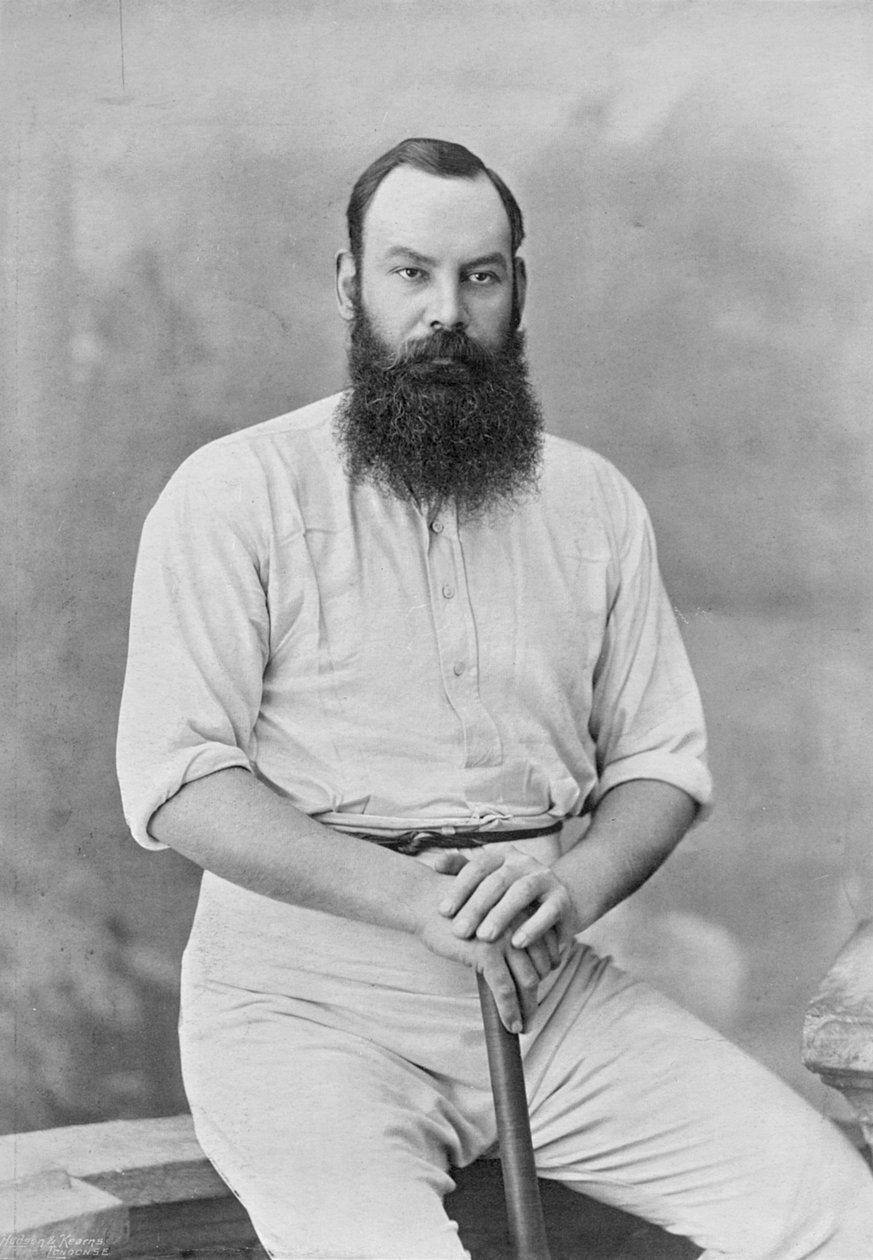 डब्ल्यूजी ग्रेस, प्रसिद्ध क्रिकेटर्स और क्रिकेट ग्राउंड से, 1895 में हडसन और केर्न्स द्वारा प्रकाशित द्वारा अंग्रेजी फोटोग्राफर
