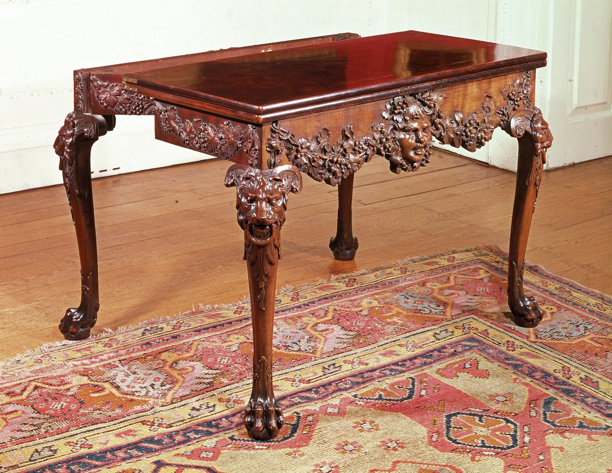कार्ड टेबल, c.1740 (स्पेनिश महोगनी) द्वारा अंग्रेजी स्कूल