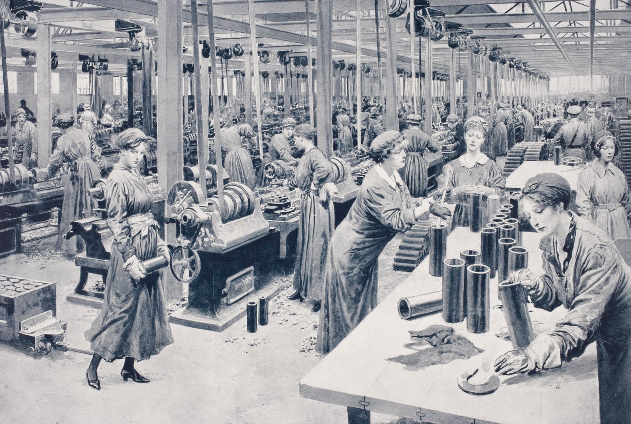 1915 में एक munitions कारखाने में काम करने वाली महिलाएं द्वारा अंग्रेजी स्कूल