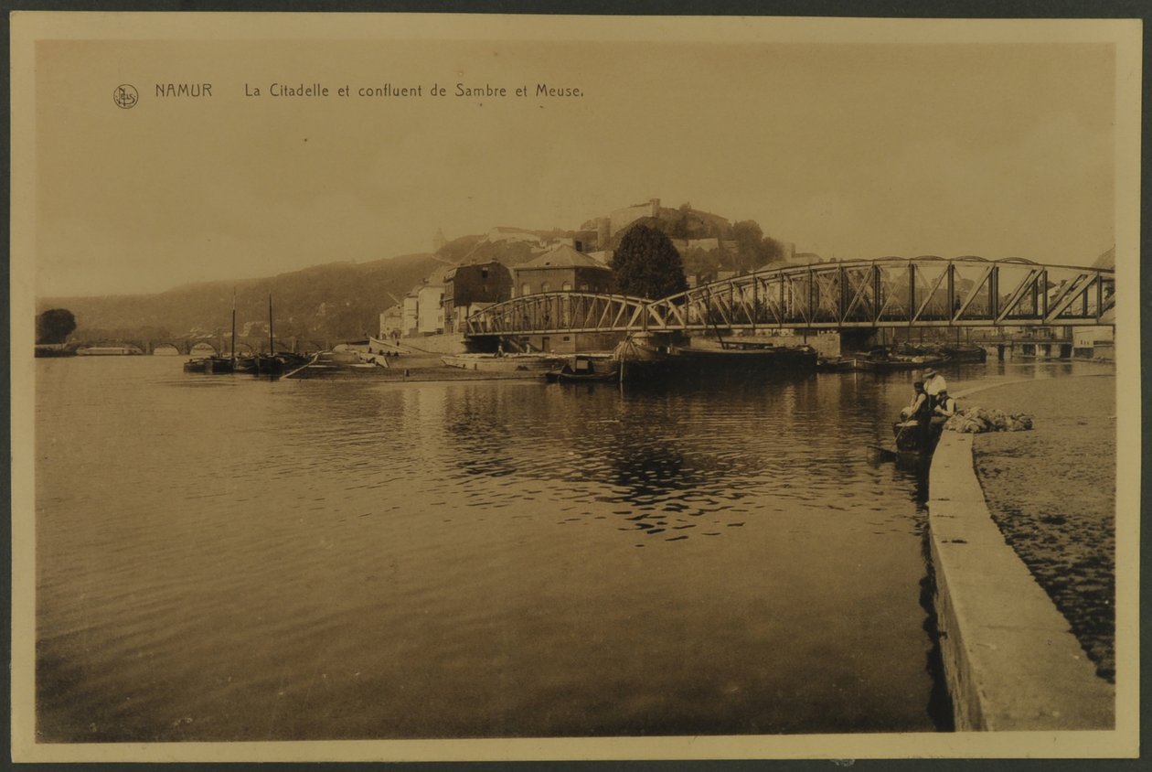 समब्र और मीयूज का गढ़ और संगम, नामुर, c.1914 द्वारा अंग्रेजी फोटोग्राफर
