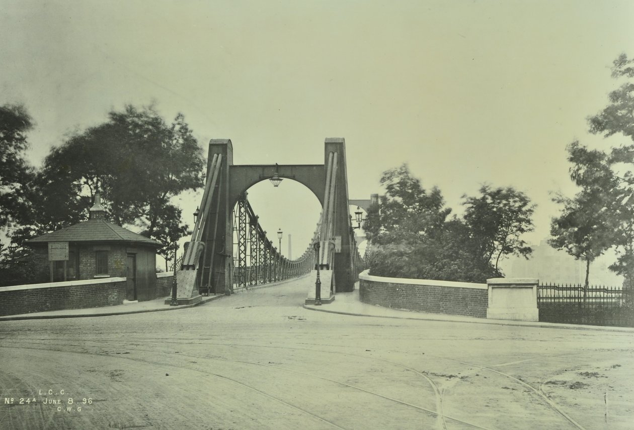 पुराने लेम्बेथ ब्रिज, 1897 का दृश्य द्वारा अंग्रेजी फोटोग्राफर