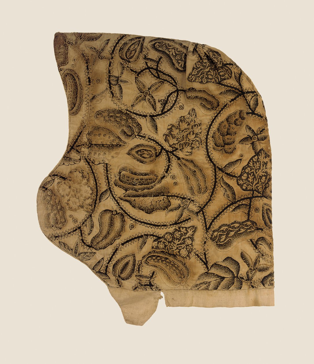 एक बेहतरीन ब्लैकवर्क कॉइफ, 1620-40 द्वारा अंग्रेजी स्कूल