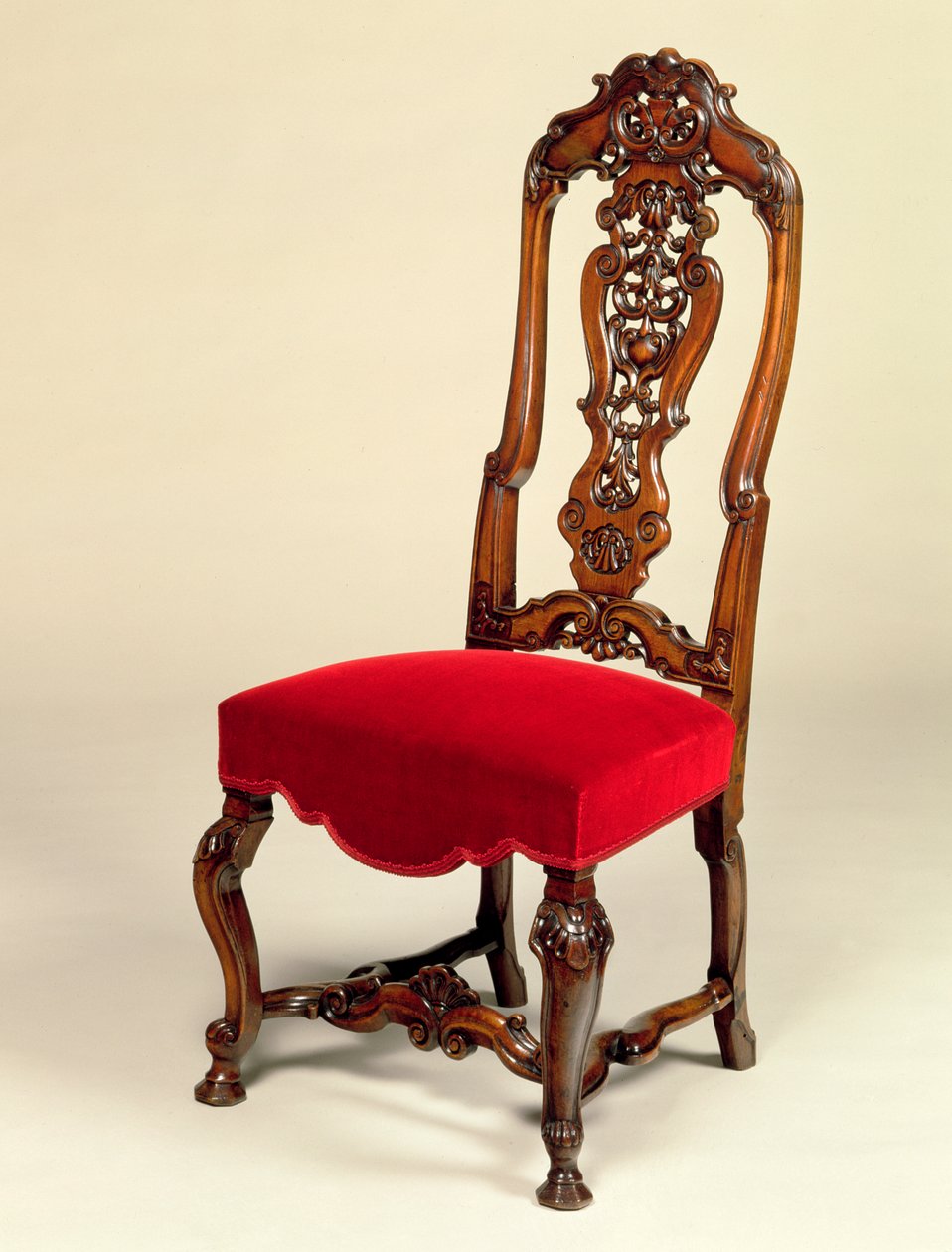 अध्यक्ष थॉमस और रिचर्ड रॉबर्ट्स के लिए जिम्मेदार हैं, c.1710 (नक्काशीदार अखरोट और असबाब) द्वारा अंग्रेजी स्कूल