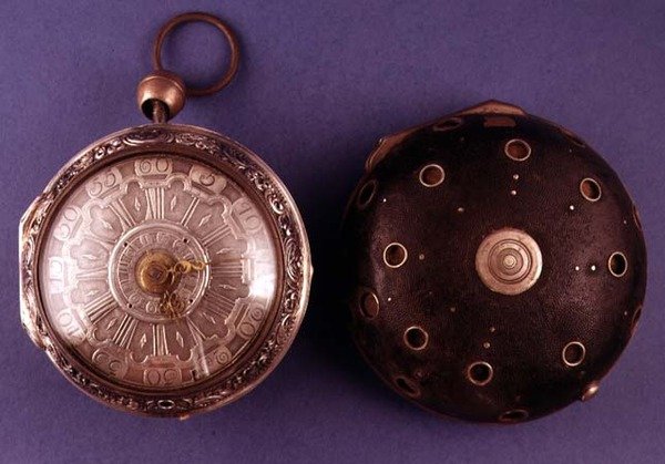 लंदन के कैबियर द्वारा अलार्म और पुनरावर्तक के साथ कोच घड़ी, c.1775 द्वारा अंग्रेजी स्कूल