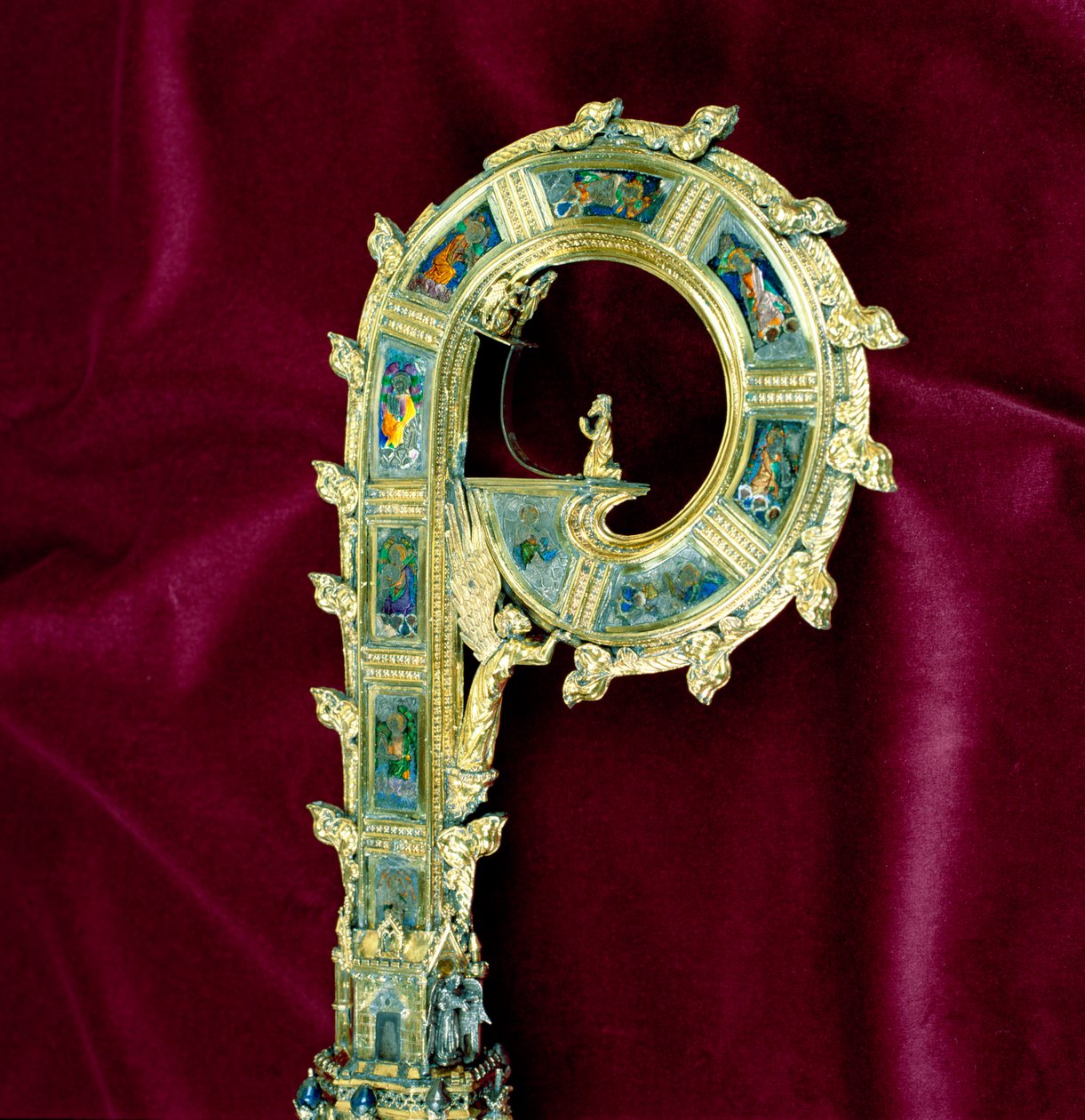विलियम ऑफ वियकेम के क्रुजियर के क्रुक (c.1320-1404): पीटर साइड (सिल्वर गिल्ट) (विस्तार) (205100-32 देखें) द्वारा अंग्रेजी स्कूल