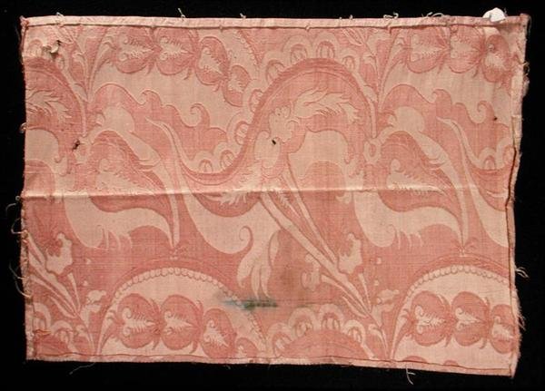 रेशम की पोशाक, c.1710 (रेशम) द्वारा अंग्रेजी स्कूल