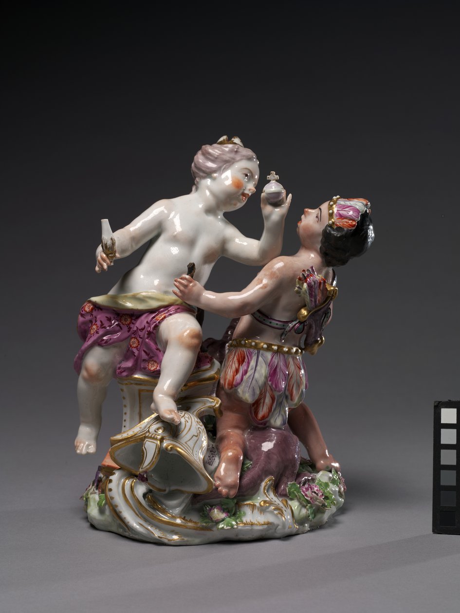 यूरोप और अमेरिका, चेल्सी पोर्सिलेन फैक्टरी द्वारा निर्मित, c.1760 द्वारा अंग्रेजी स्कूल