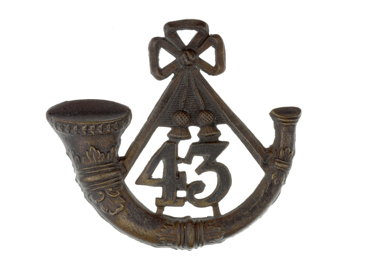 ग्लेनगैरी बैज, c.1873-81 (धातु) द्वारा अंग्रेजी स्कूल