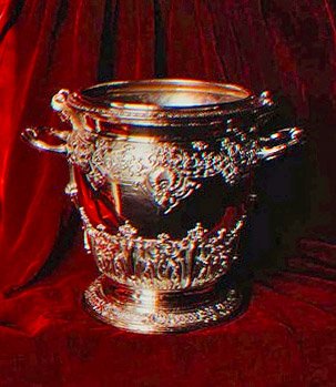 रोलो द्वारा 1715-20 (रजत) द्वारा ब्रिस्टल के प्रथम अर्ल के हथियारों के साथ आइस-पेल द्वारा अंग्रेजी स्कूल