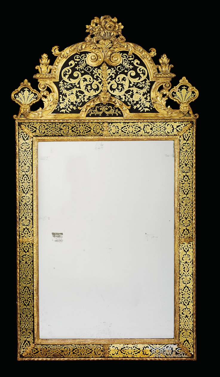 क्वीन ऐनी घाट के चश्मे की एक जोड़ी, c.1710 (गिल्टवुड और वर्ल इग्लोमाइस) (909137 भी देखें) द्वारा अंग्रेजी स्कूल