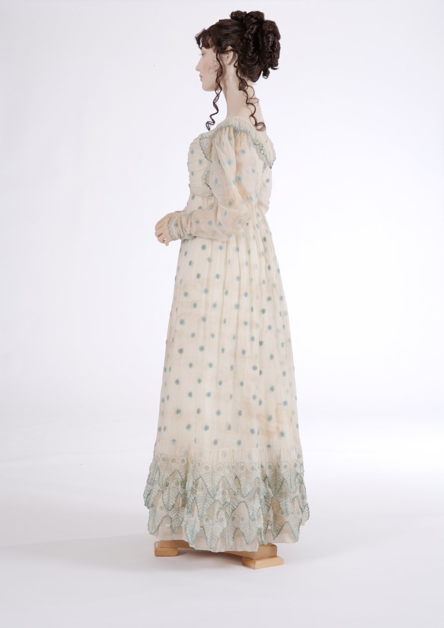 एक दिन की पोशाक के दृश्य, c.1815 (नीली ऊन के साथ कशीदाकारी वाली कपास मलमल) द्वारा अंग्रेजी स्कूल