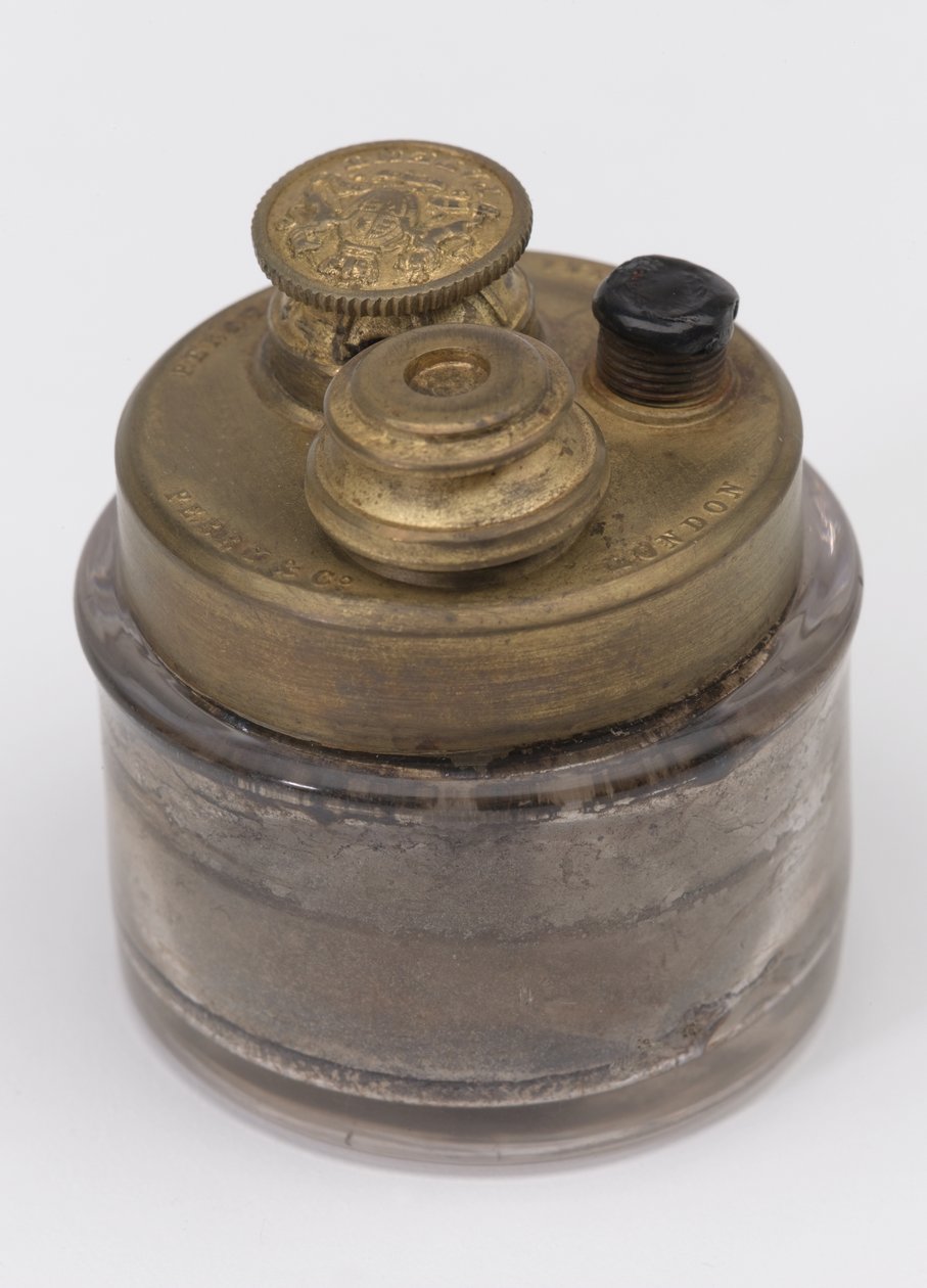 ट्रैवलिंग इंकवेल, c.1815 (इंकवेल) द्वारा अंग्रेजी स्कूल