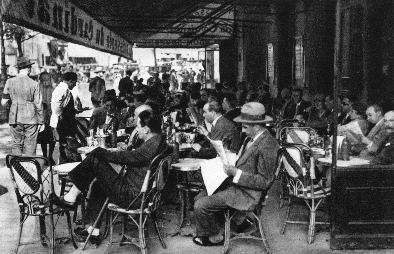 पेरिस के एक फुटपाथ कैफे में लोग, 1931। द्वारा अर्नेस्ट फ्लेमरियन