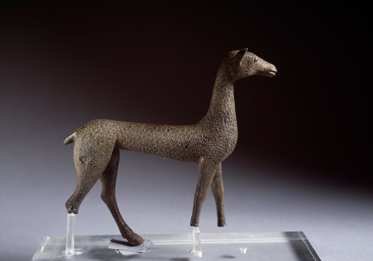 Etruscan कला: एक fawn द्वारा इट्रस्केन