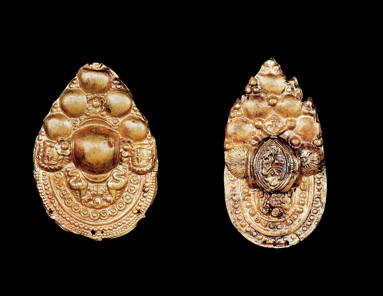 एट्रस्केन आभूषण: सोने की बाली। द्वारा Etruscan Etruscan