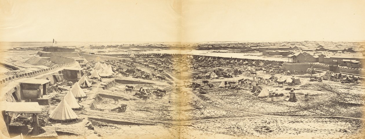 प्रोबिन के घोड़े को दिखाते हुए पेहतांग किले का आंतरिक भाग, 1 अगस्त 1860 द्वारा फेलिस बीटो