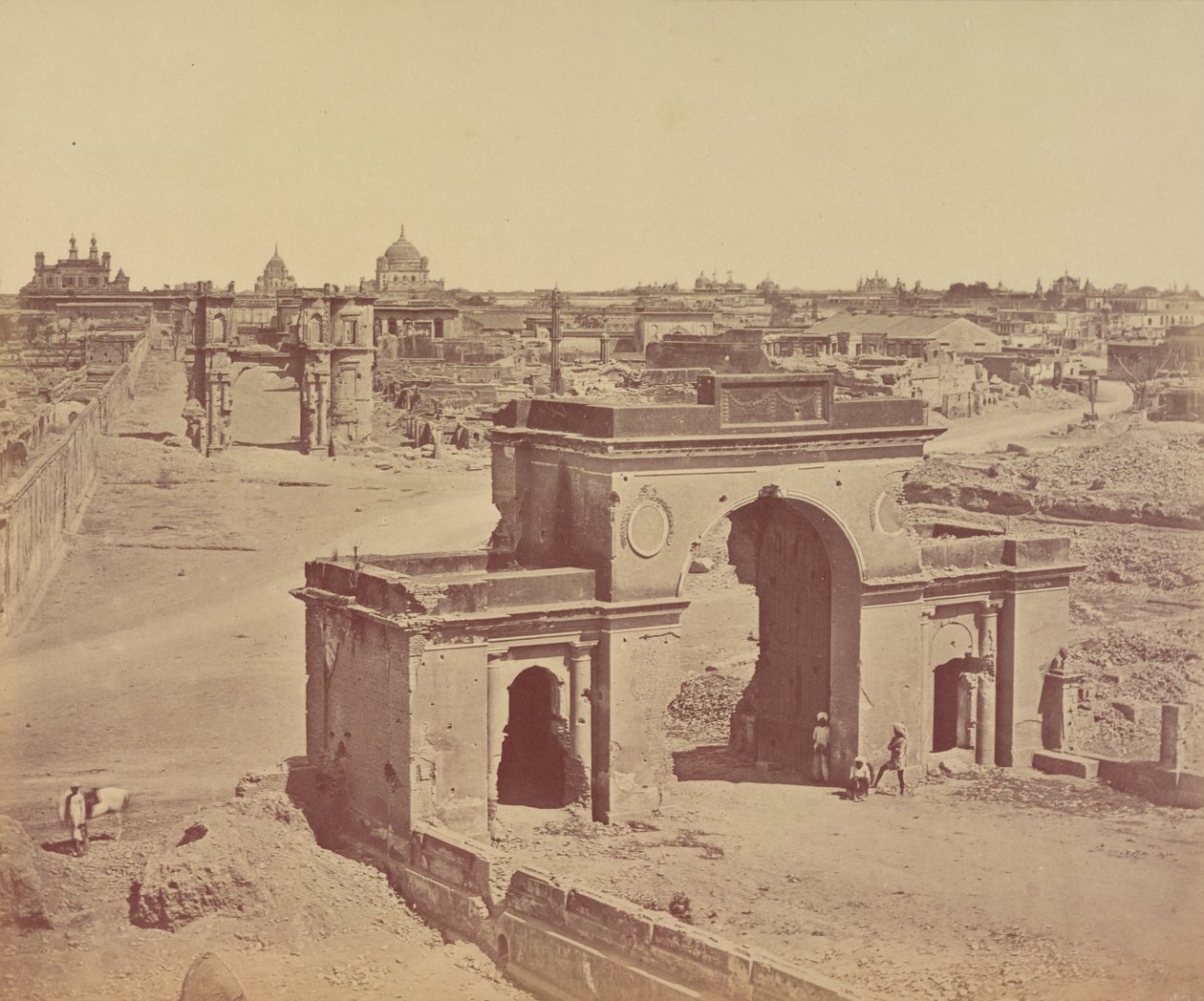 द बैले गार्ड गेट द्वारा फेलिस बीटो