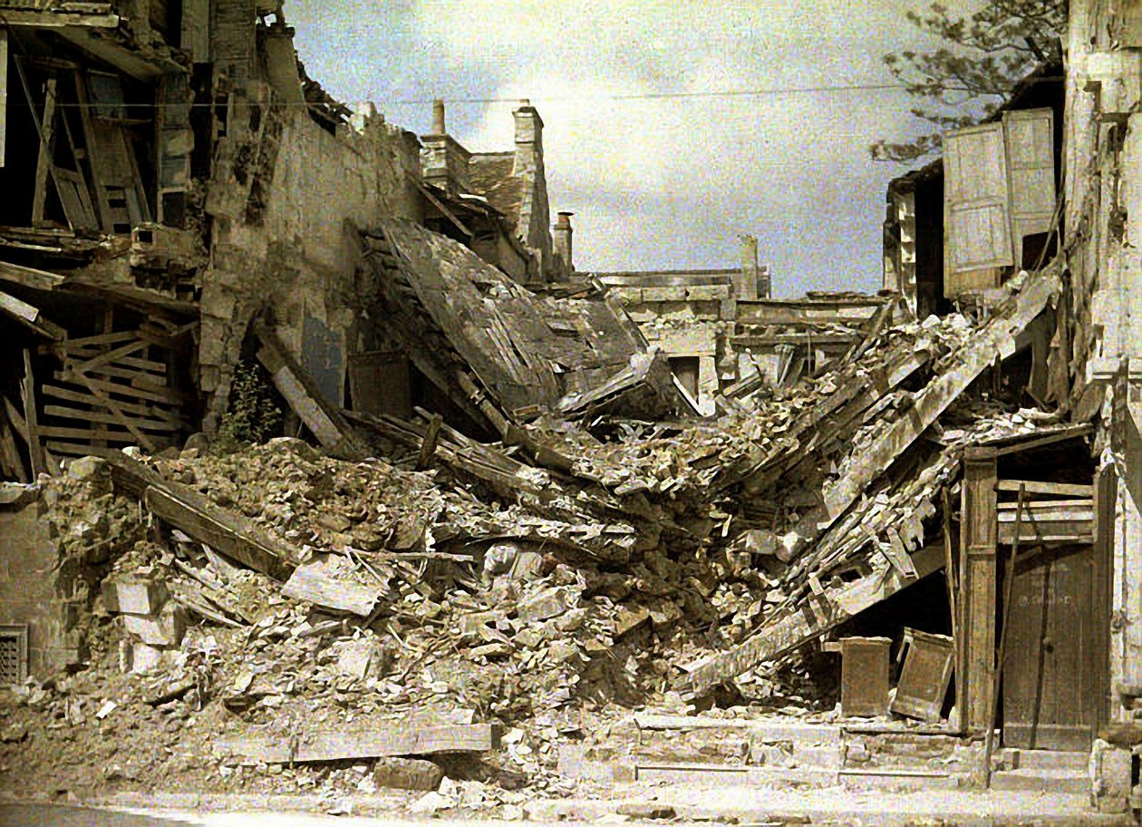 खंडहर, Soissons, Aisne, फ्रांस, 1917 (ऑटोक्रोम) द्वारा फर्नांड क्विल