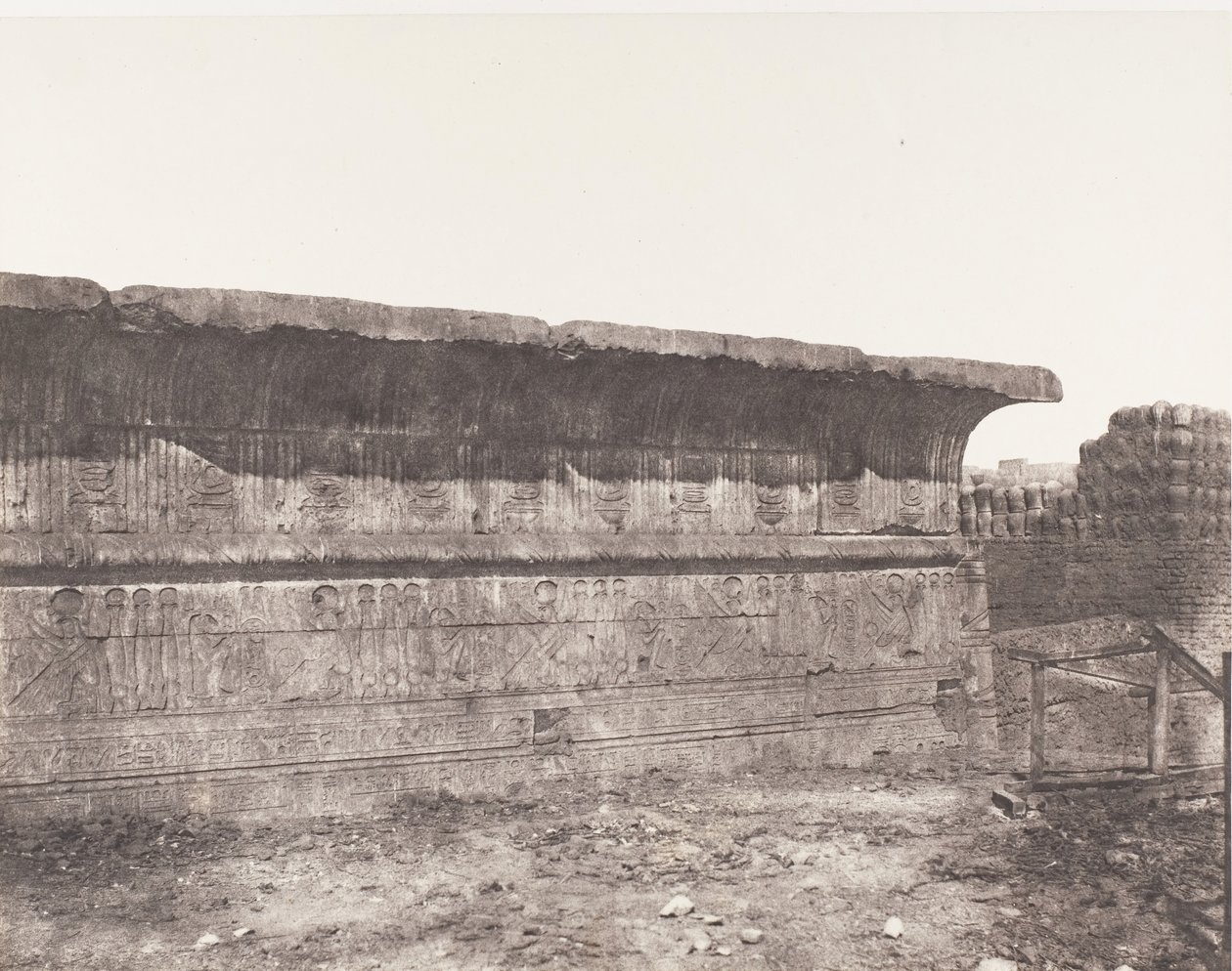 एस्नेह लाटोपोलिस, सैंडी कंस्ट्रक्शन - बाहरी दीवार - कॉर्निस..., 1851-52, 1853-54 में छपी। द्वारा फेलिक्स टाइनार्ड