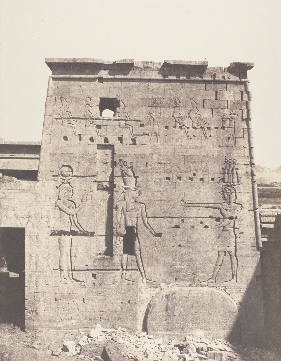 फ़िले फ़िले का द्वीप, दूसरा तोरण - प्लाया से देखा गया पूर्वी भाग..., 1851-52, 1853-54 में छपा। द्वारा फेलिक्स टाइनार्ड