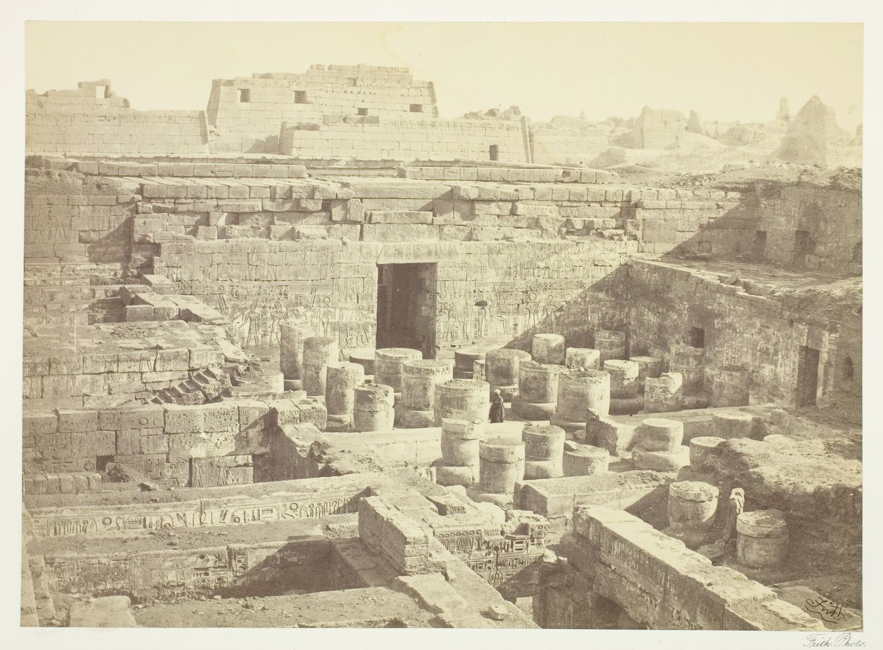 मेडिनेट-हबू में नई खुदाई, 1860, 1862 छपी। द्वारा फ्रांसिस फ्रिथ
