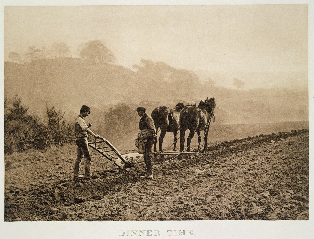 डिनर टाइम, Ser सन आर्टिस्ट्स: ए सीरियल ऑफ आर्टिस्टिक फोटोग्राफी ’, 1889-91 से प्रकाशित द्वारा फ्रैंक मीडो सटक्लिफ