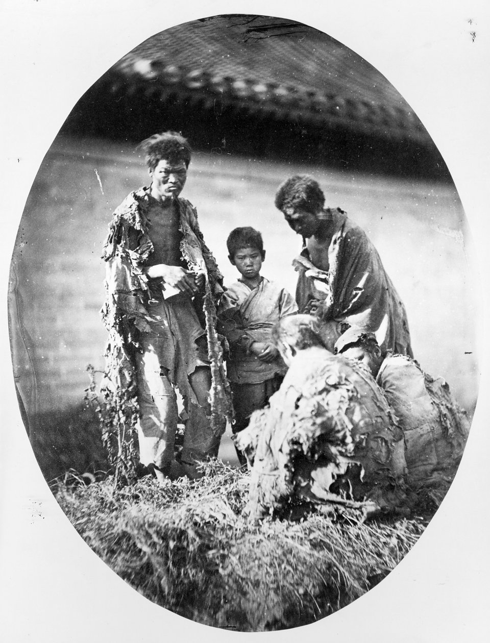 चीन में गलतियाँ, c.1875 द्वारा फ्रेंच फोटोग्राफर