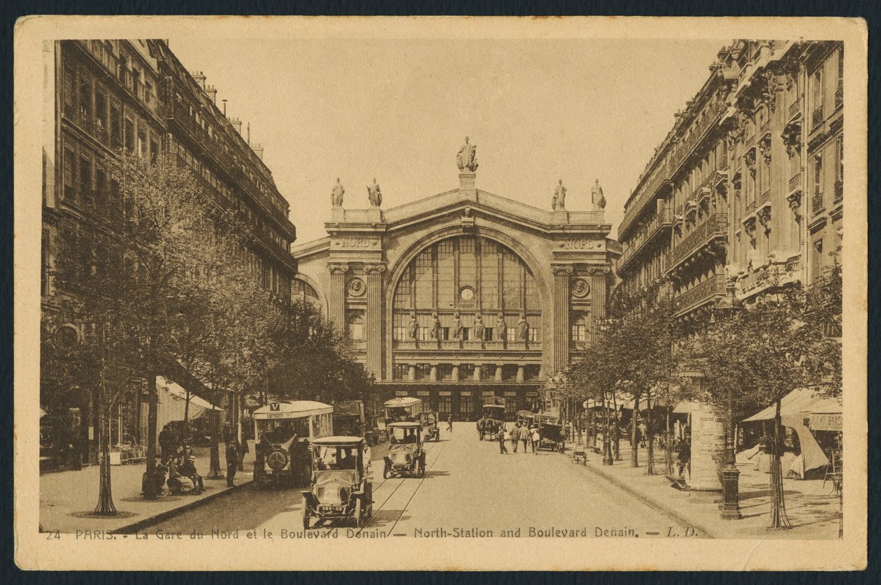 गेर डू नॉर्ड और पेरिस में बुलेवार्ड डेनैन का चित्रण पोस्टकार्ड, c.1920 द्वारा फ्रेंच फोटोग्राफर