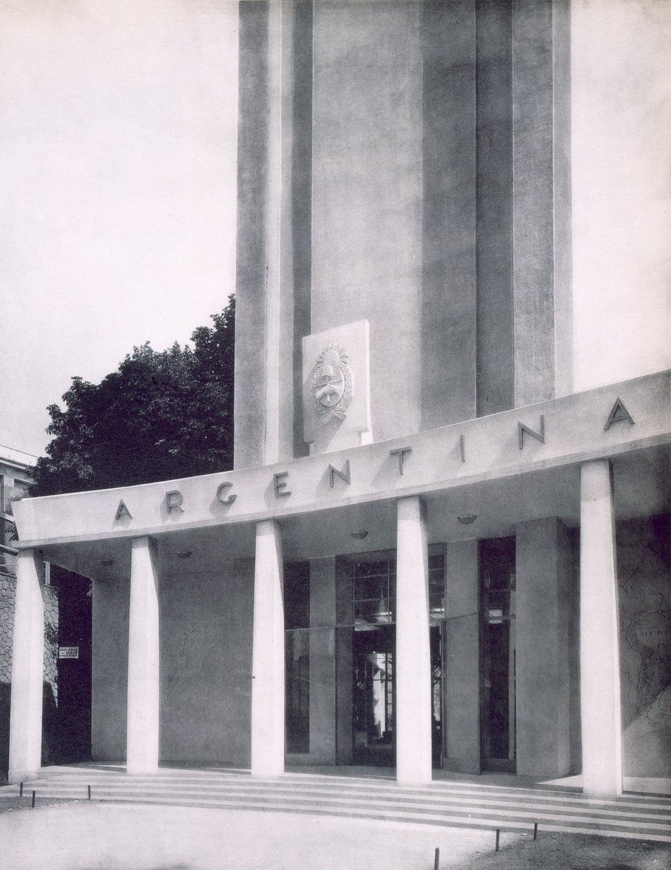 पेरिस अंतर्राष्ट्रीय प्रदर्शनी, 1937 में अर्जेंटीना की इमारत द्वारा फ्रेंच फोटोग्राफर