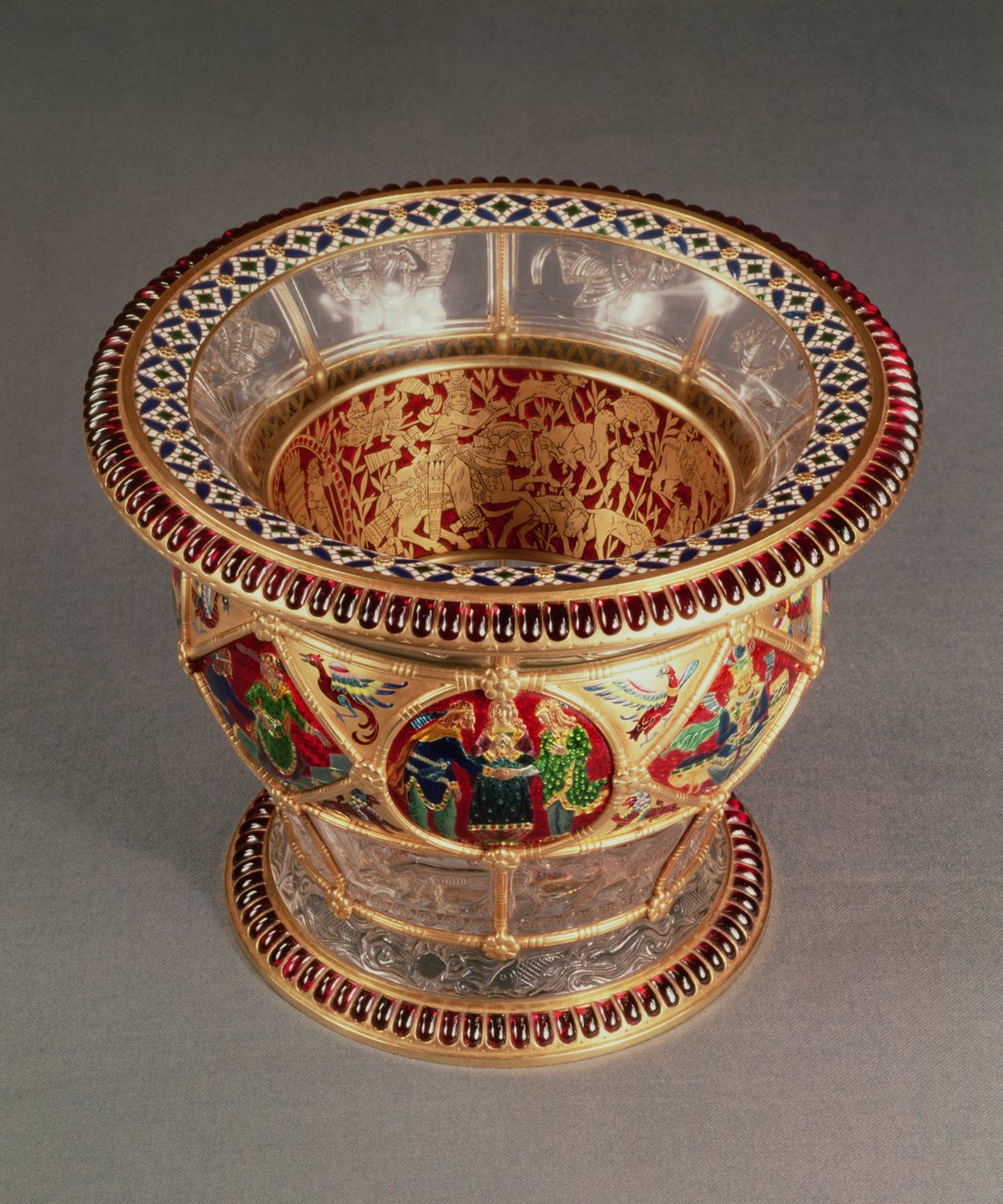 एलेक्सिस फालिज, पेरिस, c.1870 (रॉक क्रिस्टल, सोना और मीनाकारी) द्वारा प्लेक-ए-मैगज़ीन और क्लोइज़न एनामेलिंग वाला बॉक्स द्वारा फ्रेंच स्कूल