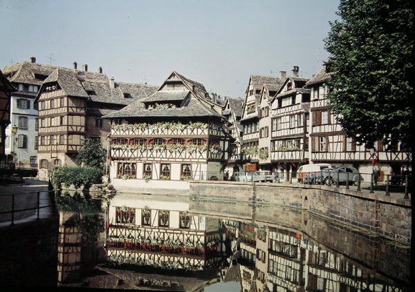 टेनर्स क्वार्टर में हाउस ऑफ द टेनर्स, 1572 बनाया गया द्वारा फ्रेंच स्कूल