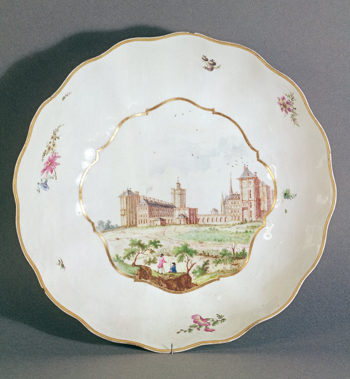 विन्सेन्स प्लेट, c.1745 (चीनी मिट्टी के बरतन) द्वारा फ्रेंच स्कूल
